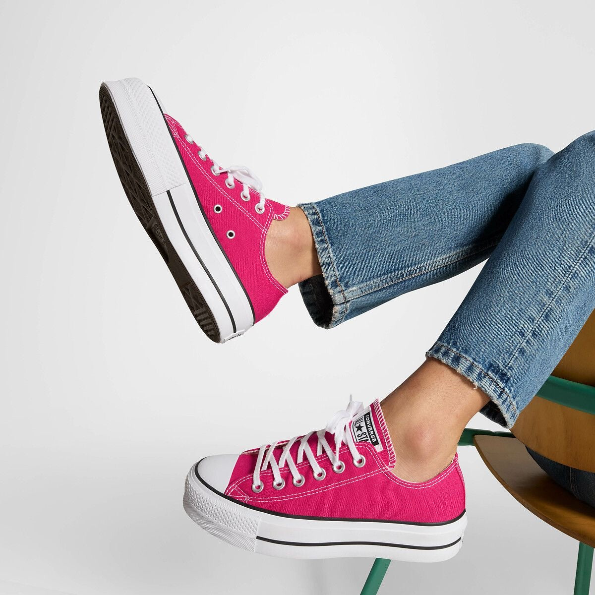 Zapato Clasico Stars Fucsia