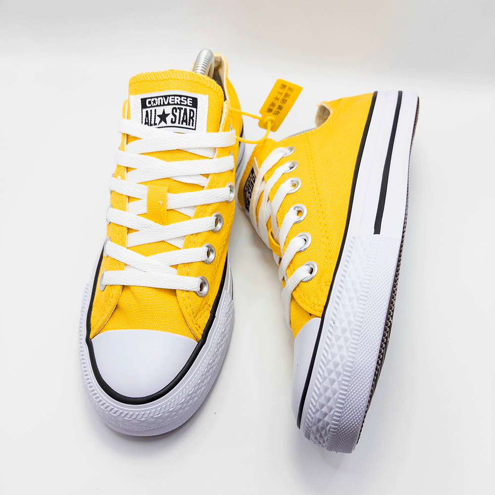Zapato Clasico Stars Amarillo